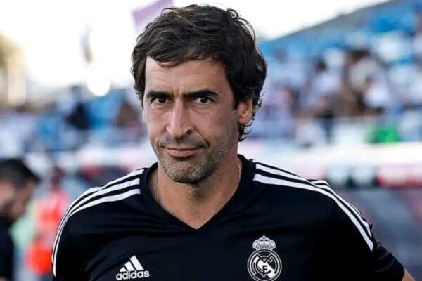 Raúl now has one foot in a well-known European club; he played against Real Madrid.